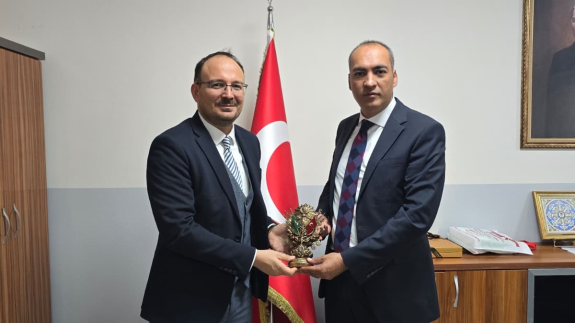 İLÇE MİLLİ EĞİTİM MÜDÜRÜMÜZ RECEP AYDIN'A HAYIRLI OLSUN ZİYARETİ